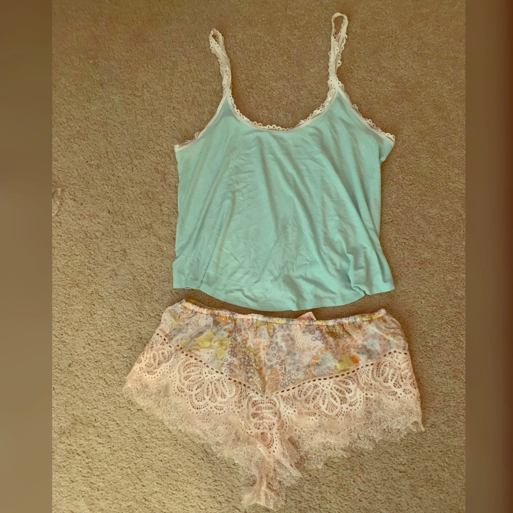 VS Pajama Set